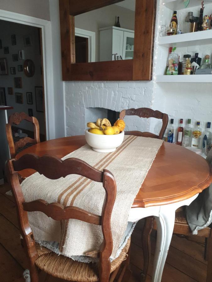 Homestay Poole Exteriör bild